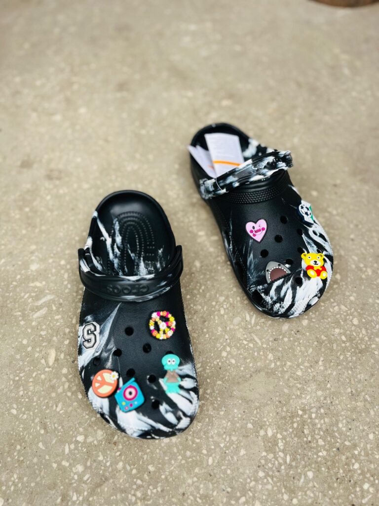 Marble Classic Crocs